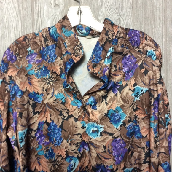 Vintage Poly Print Blouse - Picture 2 of 3